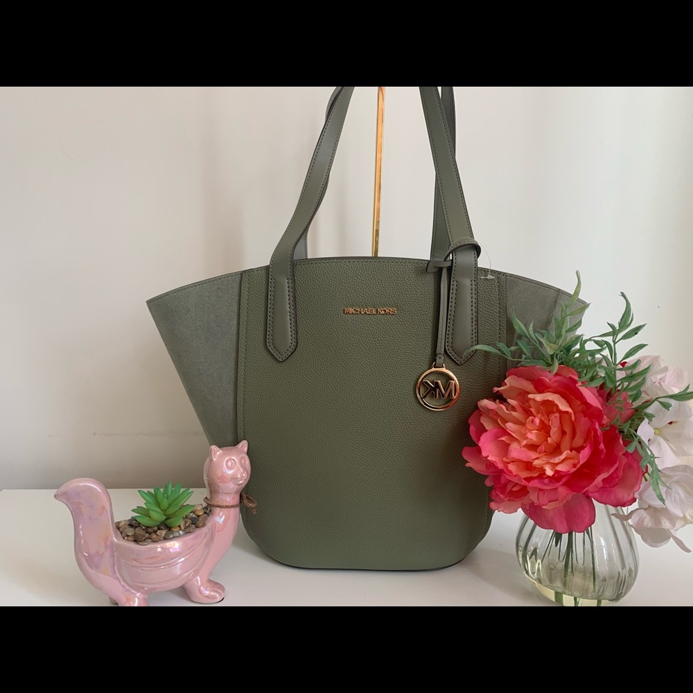 Michael Kors Large Portia Leather Tote in Army Green